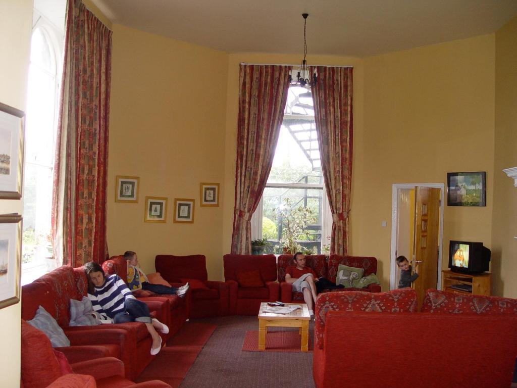 Killarney International Hostel Zewnętrze zdjęcie